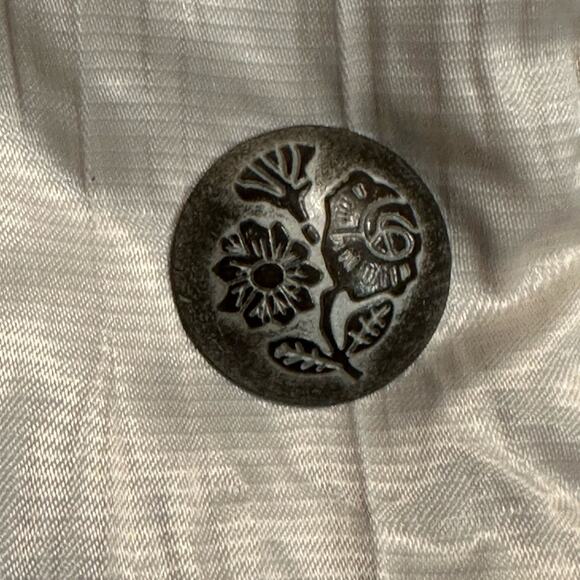 BKE Women’s Medium Double Breasted Pearl White Coat Faux Fur Collar Snap Close - Picture 6 of 10